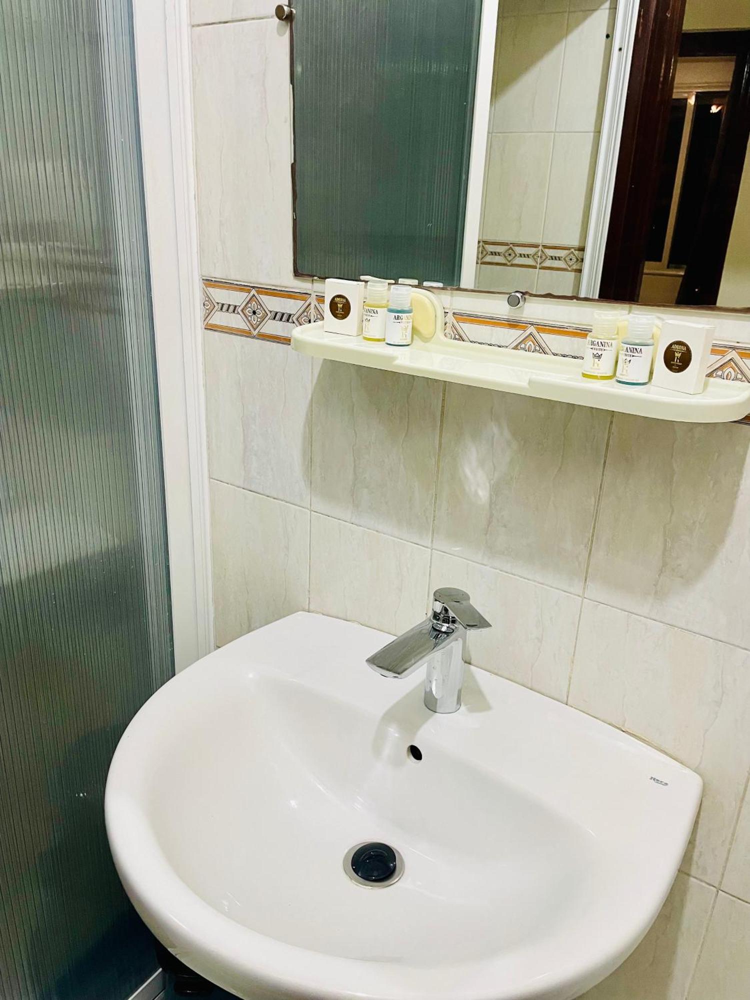 Dar Bouchra, Cozy Appartement, Centre Gueliz Marrakech 马拉喀什 外观 照片